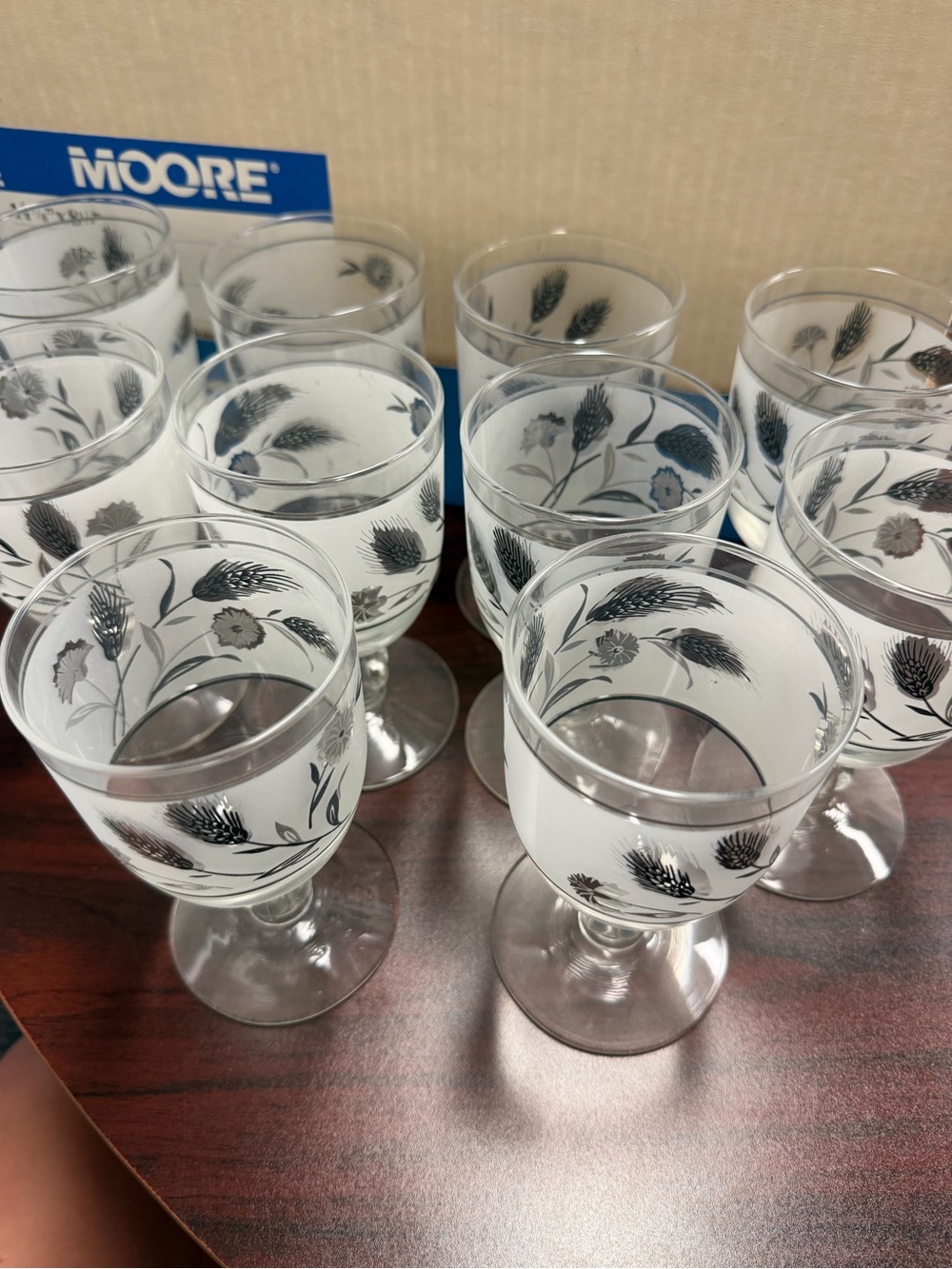 Black & White Floral Stemmed Glasses - Set of 8 Libbey Wheat pattern Vintage